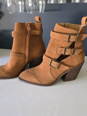 NEW! Crown Vintage Women’s Ankle Boots - Tan Suede Buckle Booties